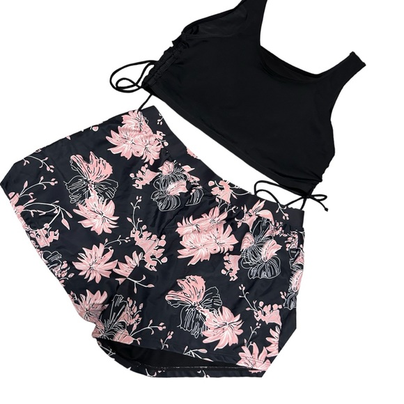 SHEIN CURVE Draw String Side, Floral Print swimsuit 🩱 - Picture 3 of 9